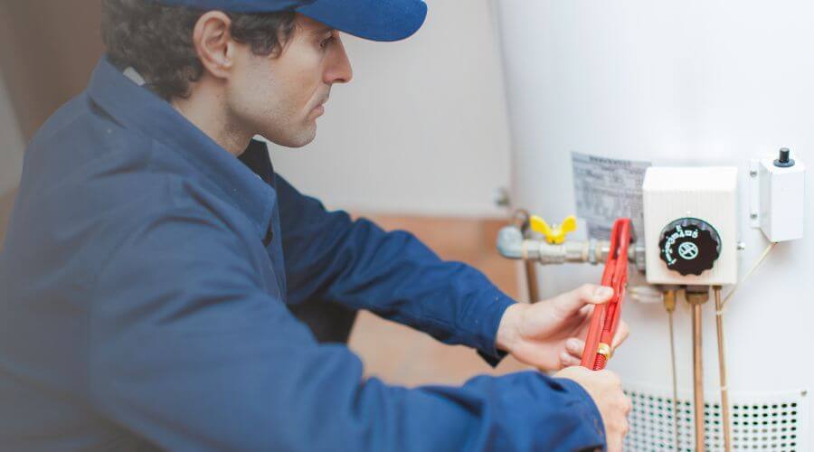 Expert burst pipe repair services in Hominy, OK